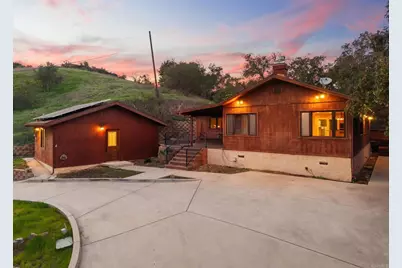 901 S Live Oak Park Road, Fallbrook, CA 92028 - Photo 11