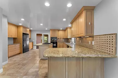 901 S Live Oak Park Road, Fallbrook, CA 92028 - Photo 33