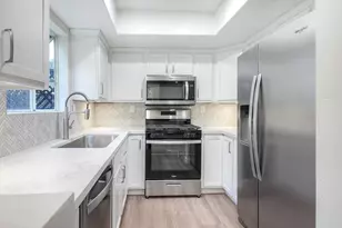 700 Sea Cliff Way, Oceanside, CA 92056 - Photo 11