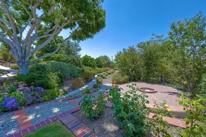 338 Skyline Dr, Vista, CA 92084 - Photo 43