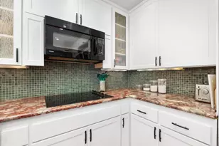 828 Hygeia Ave, Encinitas, CA 92024 - Photo 13