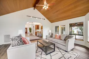 25710 Caryn Ct, Ramona, CA 92065 - Photo 5