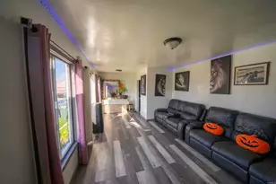 7513 Pivot St, Downey, CA 90241 - Photo 1