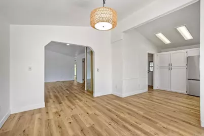 3466 Don Lorenzo Dr, Carlsbad, CA 92010 - Photo 9