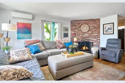 1080 Buena Place, Carlsbad, CA 92008 - Photo 5