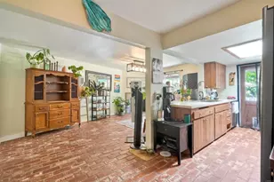 1080 Buena Pl, Carlsbad, CA 92008 - Photo 5