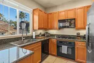 11192 Catarina Ln, San Diego, CA 92128 - Photo 7