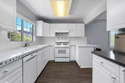 1001 Ontario St, Escondido, CA 92025 - Photo 17