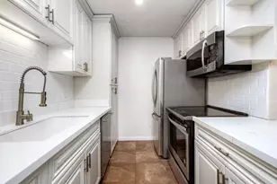 6406 Friars Rd, San Diego, CA 92108 - Photo 13