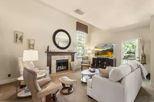 7758 Caminito Monarca, Carlsbad, CA 92009 - Photo 9