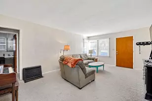 1124 E Campus Way, Hemet, CA 92543 - Photo 5