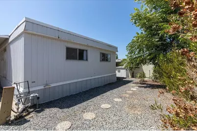 718 Sycamore Avenue #109, Vista, CA 92083 - Photo 21