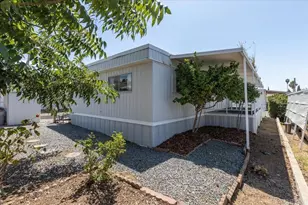 718 Sycamore Ave, Vista, CA 92083 - Photo 23