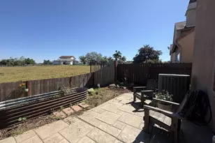 445 Poets Square, Fallbrook, CA 92028 - Photo 33