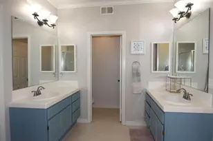 445 Poets Square, Fallbrook, CA 92028 - Photo 17