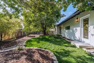 2275 Ivy Rd, Oceanside, CA 92054 - Photo 31