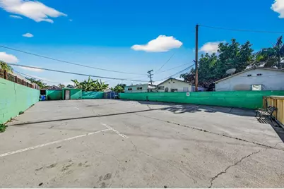 1307 S Main Street, Santa Ana, CA 92707 - Photo 29