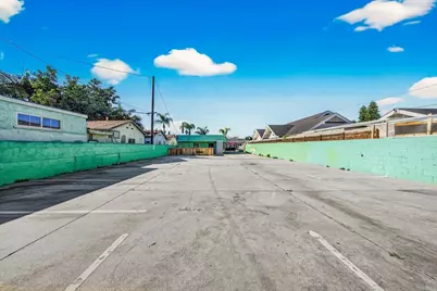 1307 S Main Street, Santa Ana, CA 92707 - Photo 5