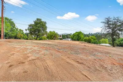 2147 Sunset Drive, Escondido, CA 92025 - Photo 3