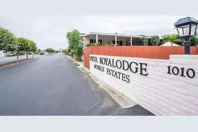 1010 E Bobier Dr #174, Vista, CA 92084 - Photo 19