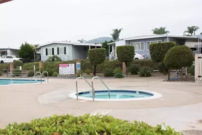 1010 E Bobier Dr #174, Vista, CA 92084 - Photo 11