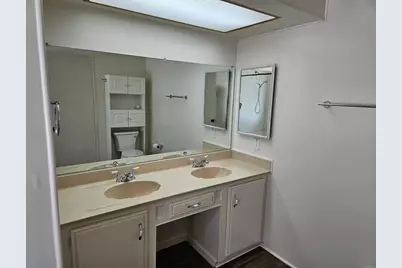 1010 E Bobier Dr #174, Vista, CA 92084 - Photo 5