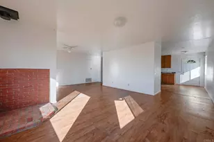 2058 Hawley Dr, Vista, CA 92084 - Photo 5