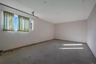 2058 Hawley Dr, Vista, CA 92084 - Photo 19