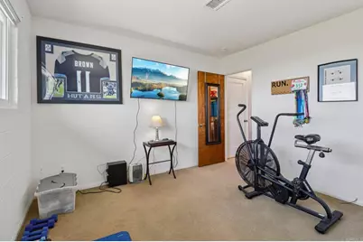 2068 Camino Culebra, Vista, CA 92084 - Photo 33