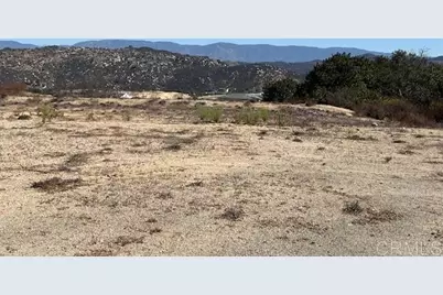 2477 Woodland Heights Glen, Escondido, CA 92026 - Photo 13