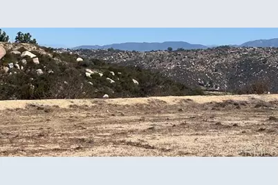 2477 Woodland Heights Glen, Escondido, CA 92026 - Photo 19