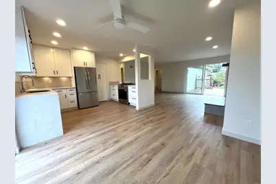 804 & 814 Clark Avenue, Encinitas, CA 92024 - Photo 13