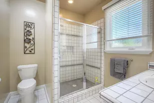 2471 Canyon Creek Rd, Escondido, CA 92025 - Photo 19