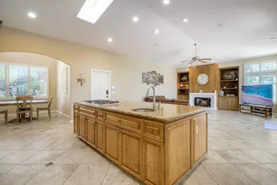 2471 Canyon Creek Road, Escondido, CA 92025 - Photo 9