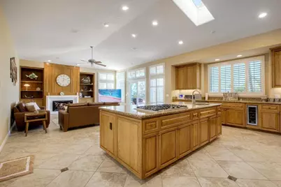 2471 Canyon Creek Road, Escondido, CA 92025 - Photo 7