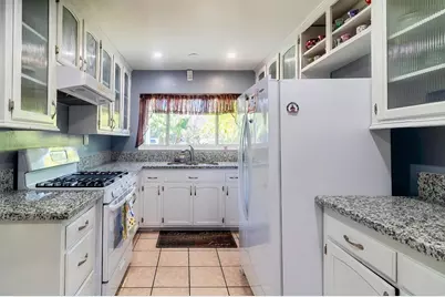 431 Debby Street, Fallbrook, CA 92028 - Photo 5