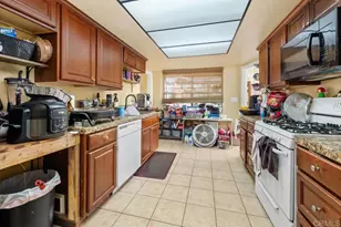 541 Rudd Rd, Vista, CA 92084 - Photo 17