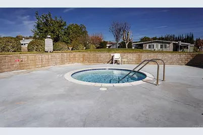 21423 Bramble Way, Saugus, CA 91350 - Photo 21