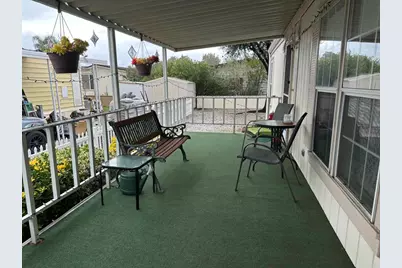 21423 Bramble Way, Saugus, CA 91350 - Photo 3