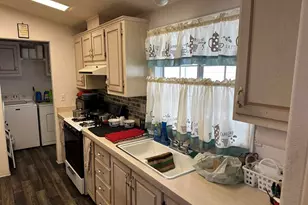 21423 Bramble Way, Saugus, CA 91350 - Photo 9