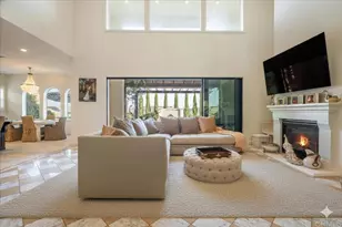 2543 Glasgow Dr, Carlsbad, CA 92010 - Photo 3