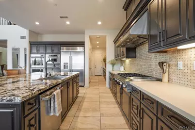 2543 Glasgow Drive, Carlsbad, CA 92010 - Photo 7