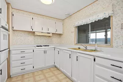 1506 Oak Drive #93, Vista, CA 92084 - Photo 17