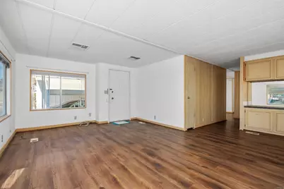 1506 Oak Drive #93, Vista, CA 92084 - Photo 11