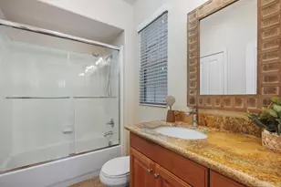 13518 Moonflower Meadows Trail, San Diego, CA 92130 - Photo 23