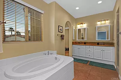 13518 Moonflower Meadows Trail, San Diego, CA 92130 - Photo 21