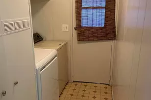 718 Sycamore Ave, Vista, CA 92083 - Photo 13