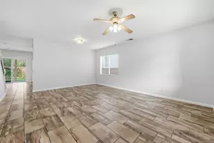 5051 Lake Circle Rd, Fallbrook, CA 92028 - Photo 5