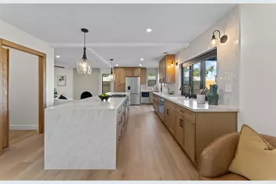 5777 Desert View Dr., La Jolla, CA 92037 - Photo 5