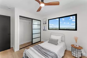 5777 Desert View Dr, La Jolla, CA 92037 - Photo 35